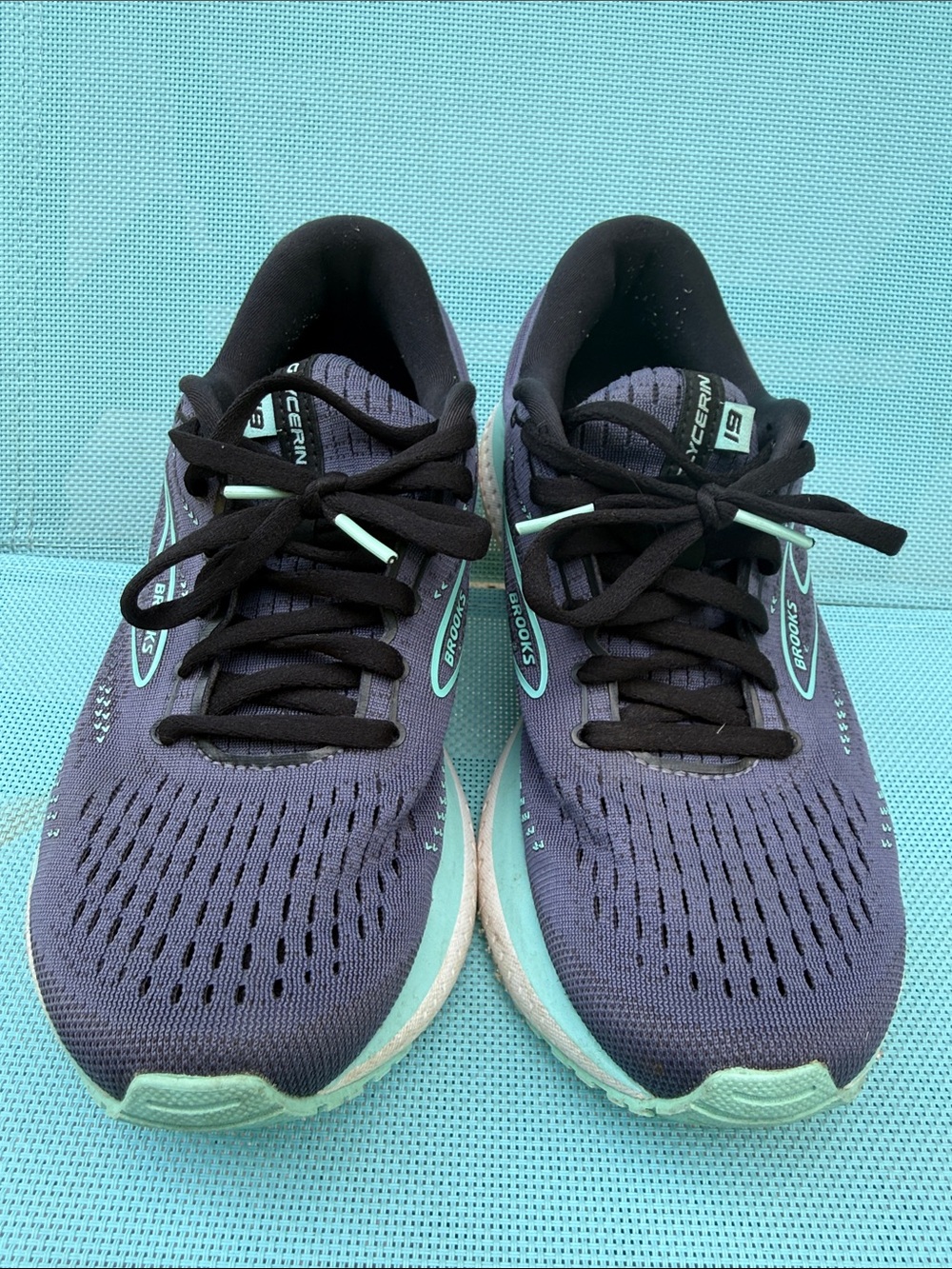 Brooks Glycerin Women's Running Shoes in Navy and Mint
